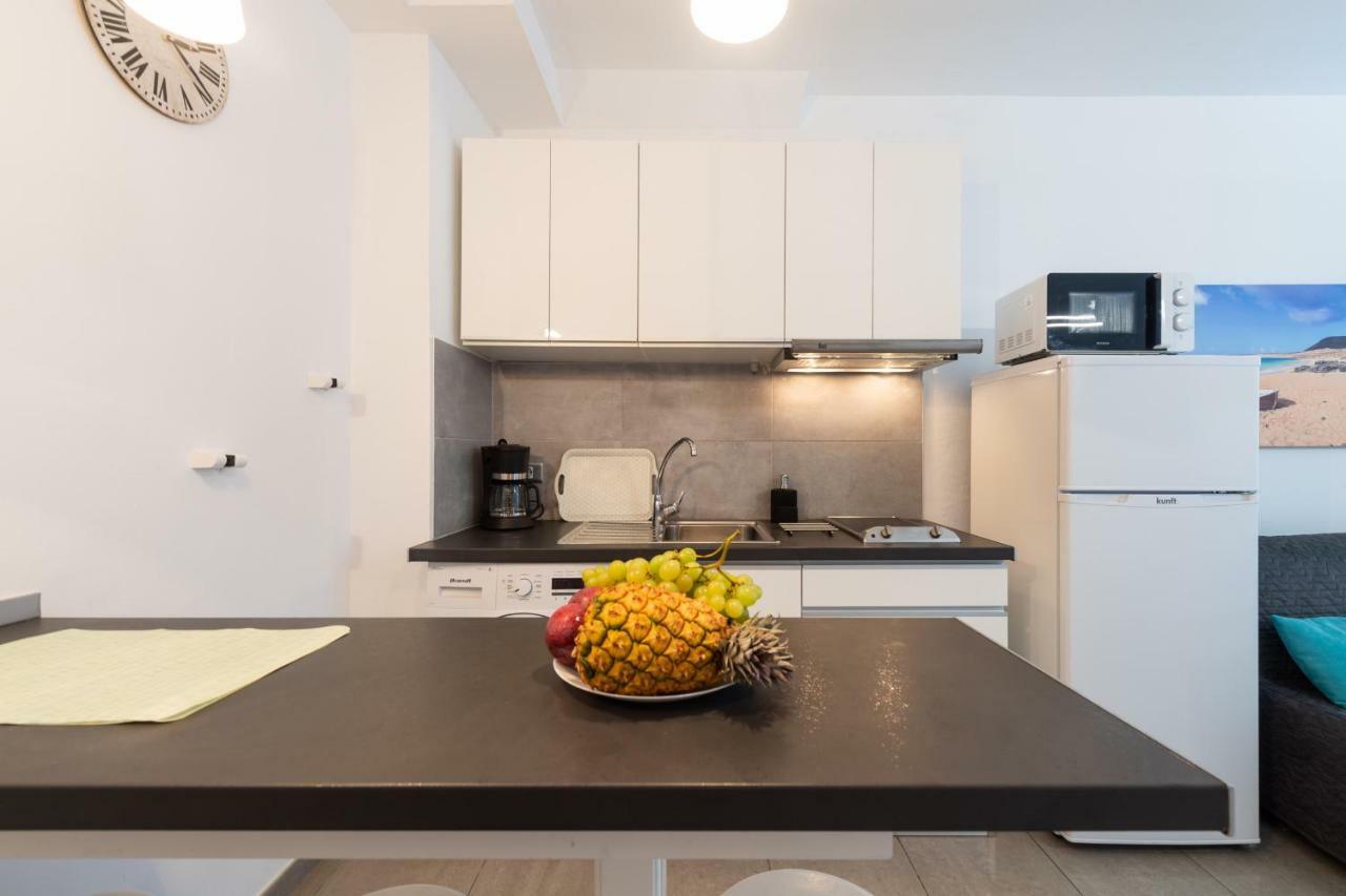 Appartamento 1St Line Studio Las Canteras Beach - Wifi Las Palmas de Gran Canaria Esterno foto